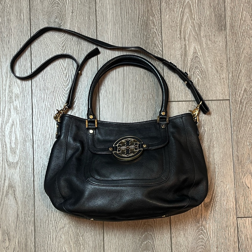 Tory‎ Burch Elegant Black Leather Handbag Amanda tote crossbody